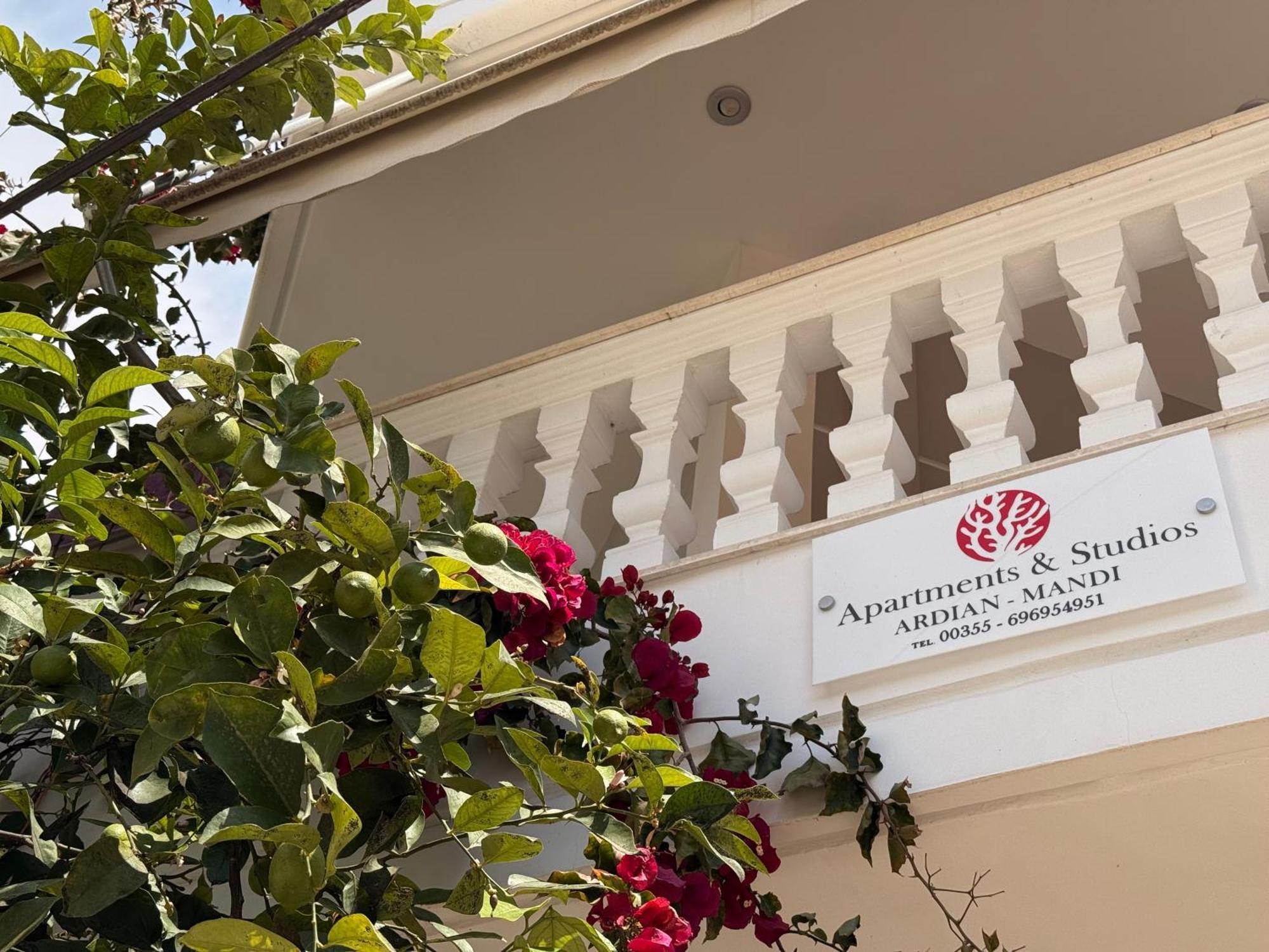 Apartments & Studios Ardian-Mandi Sarande-Albania Exterior foto