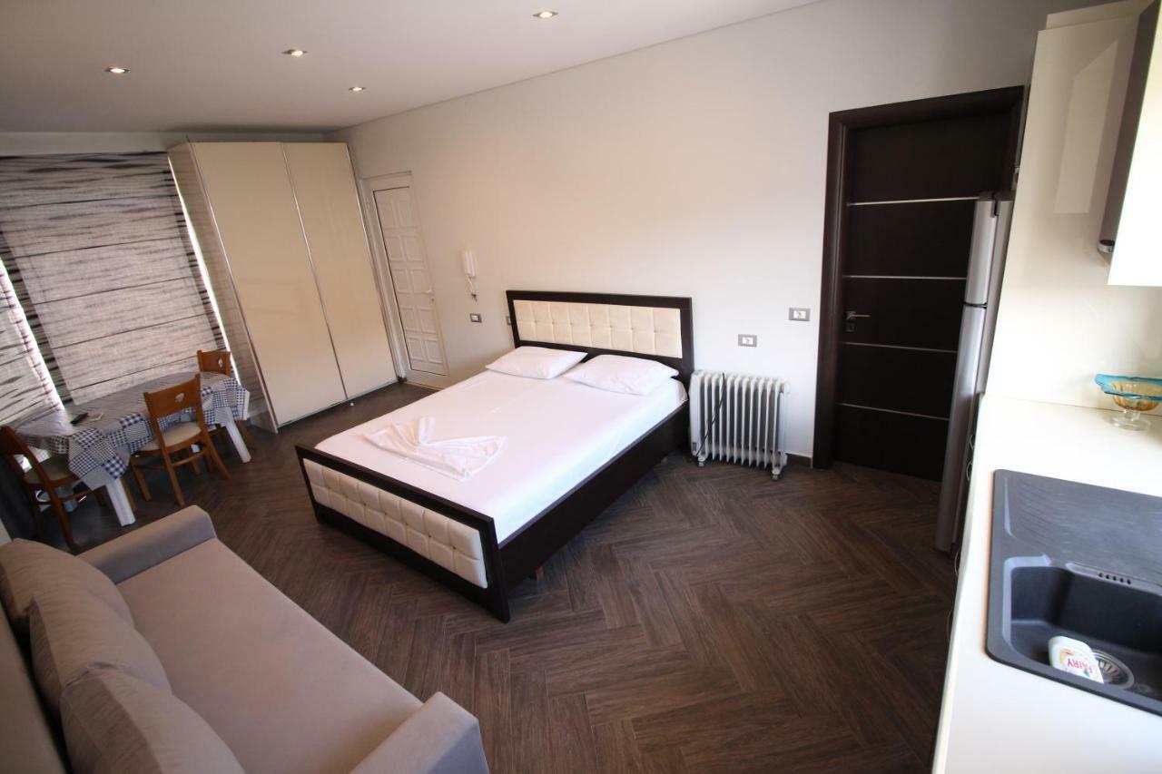 Apartments & Studios Ardian-Mandi Sarande-Albania Exterior foto